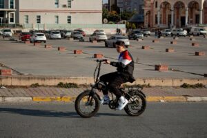 Best Commuter Electric Bikes 2026 — Triumph Bike Reviews