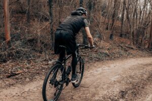 Motobecane 400HT Review — Triumph Bike Reviews