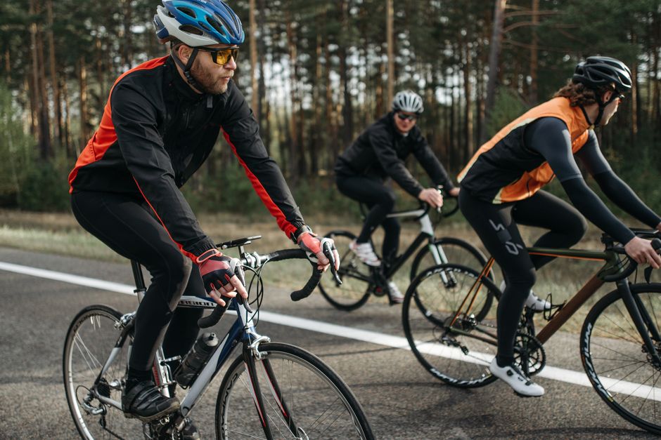 Best Smart Trainers for Zwift 2026